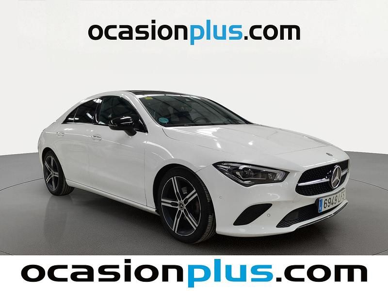 Usado Mercedes CLA180 136 CV (100 kW) 2020 Blanco Berlina