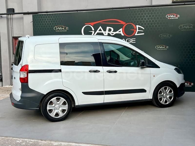 Usado Ford Transit Connect Ambiente 75 CV (55 kW) 2017 Blanco Monovolumen