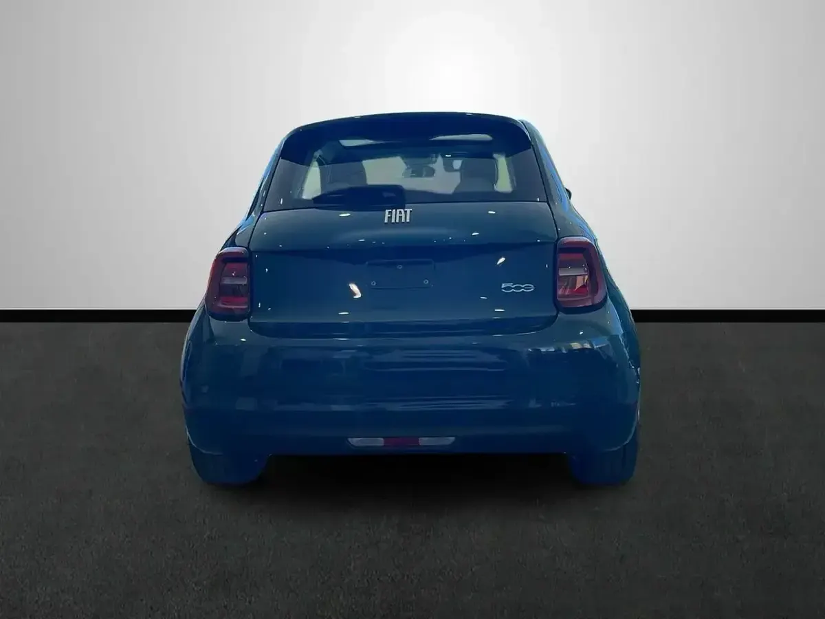 Nuevo Fiat 500e La Prima 86 kW (118 CV) 2025 Verde Utilitario