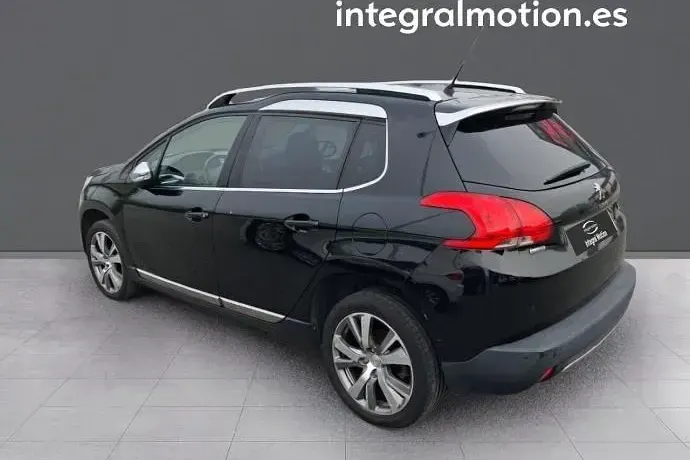 Usado Peugeot 2008 Allure 99 CV (72 kW) 2016 SUV