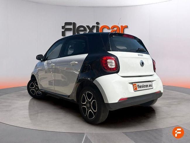 Usado Smart ForFour Electric Drive 60 kW (82 CV) 2018 Blanco