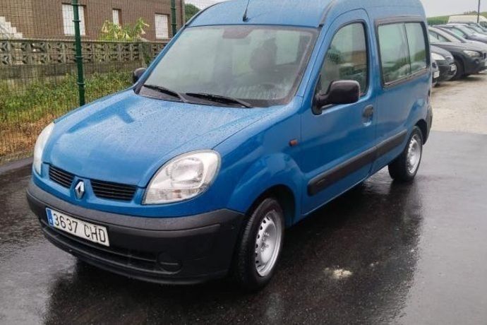 Usado 2003 Renault Kangoo Authentique Monovolumen | 3499 € - Imagen 1/4