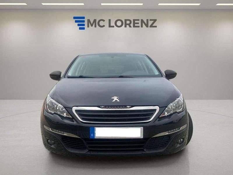 Usado Peugeot 308 Access 100 CV (73 kW) 2017 Negro Berlina