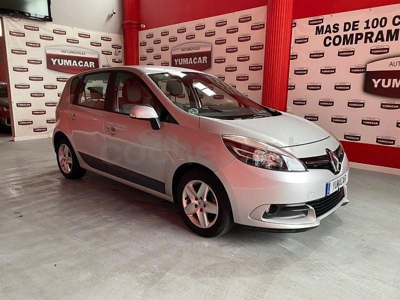 Usado Renault Scénic III Dynamique 110 CV (80 kW) 2012 Gris / plata Monovolumen