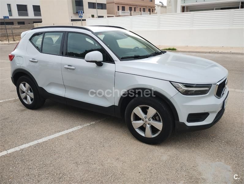 Usado Volvo XC40 163 CV (119 kW) 2019 Blanco SUV