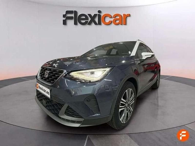 Gris Usado 2023 Seat Arona Style SUV | 14.990 € (Precio justo) - Imagen 1/4