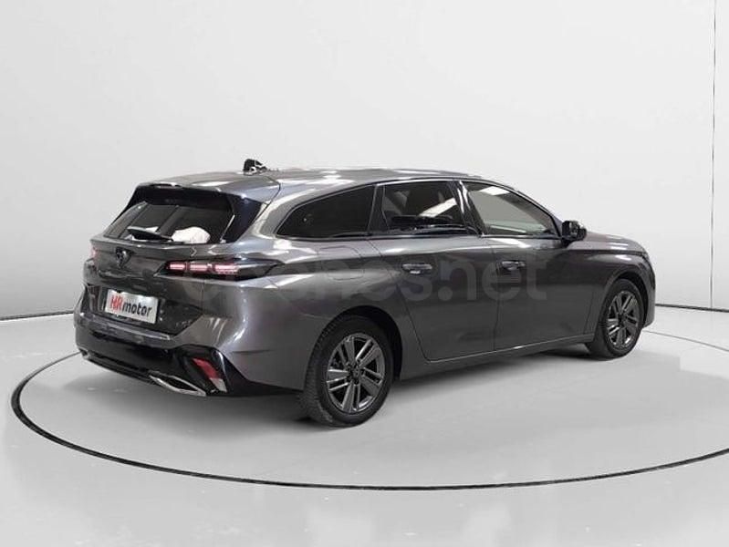 Begagnad Peugeot 308 SW Allure 130 HK (95 kW) 2023 Grå Kombi