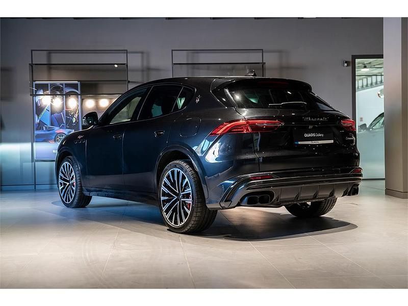Usado Maserati Grecale 530 CV (389 kW) 2025 Nero tempesta SUV