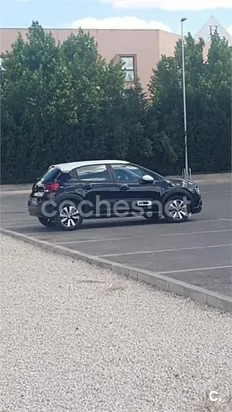 Usado Citroën C3 Feel 102 CV (75 kW) 2022 Negro Utilitario