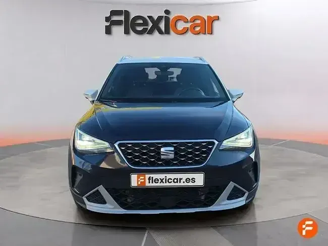 Usado Seat Arona Xperience 110 CV (80 kW) 2022 Negro SUV