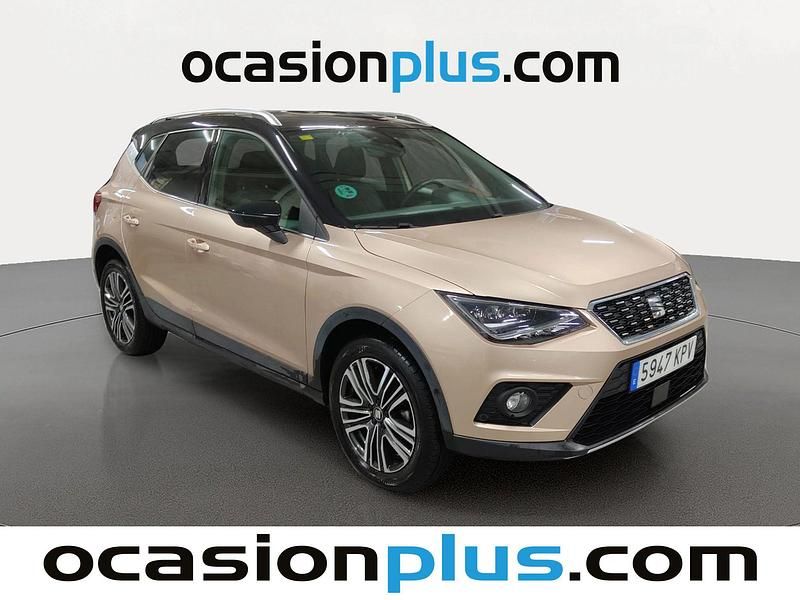 Usado Seat Arona Ecomotive 116 CV (85 kW) 2018 Blanco SUV