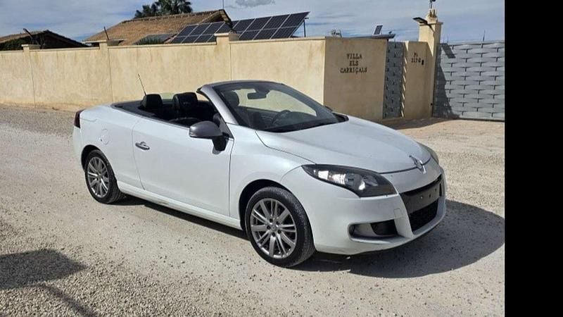 Blanco Usado 2012 Renault Mégane Cabriolet Descapotable | 8900 € (Un poco caro) - Imagen 1/4
