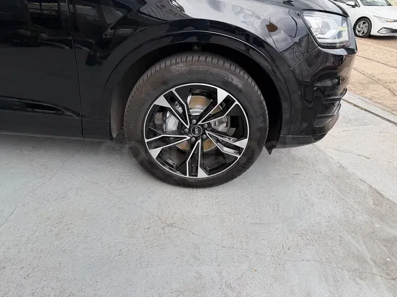 Usado Audi Q7 S-Line 272 CV (200 kW) 2016 Negro SUV