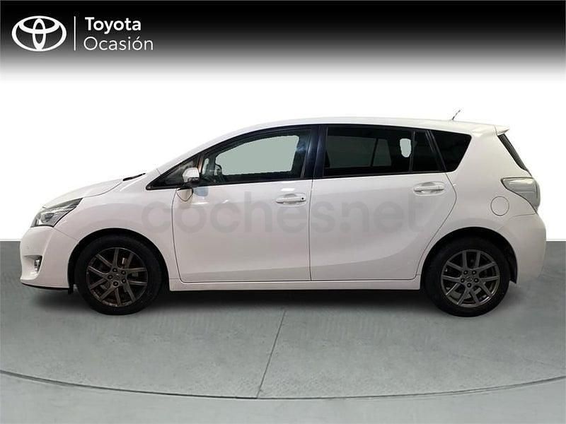 Usado Toyota Verso Advance 112 CV (82 kW) 2014 Blanco Monovolumen
