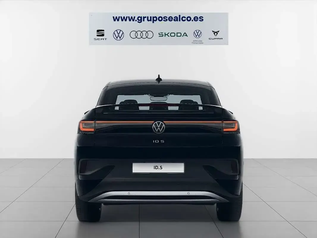 Usado VW ID.5 Pro Performance 150 kW (204 CV) 2023 Negro SUV