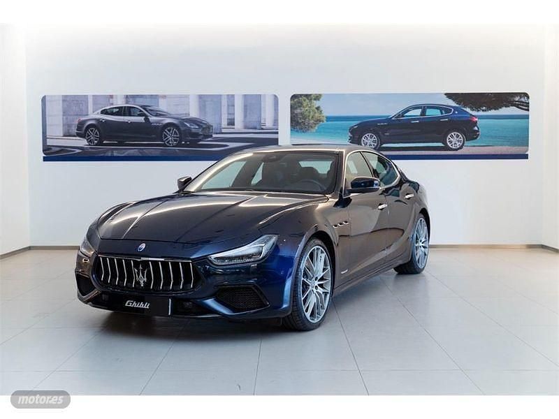 Azul Usado 2020 Maserati Ghibli Coupe | 55.900 € - Imagen 1/4
