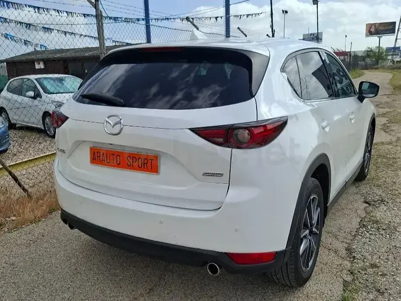 Usado Mazda CX-5 150 CV (110 kW) 2018 Blanco SUV