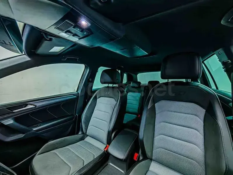 Usado VW Tiguan R-line BlueMotion 150 CV (110 kW) 2019 Gris SUV