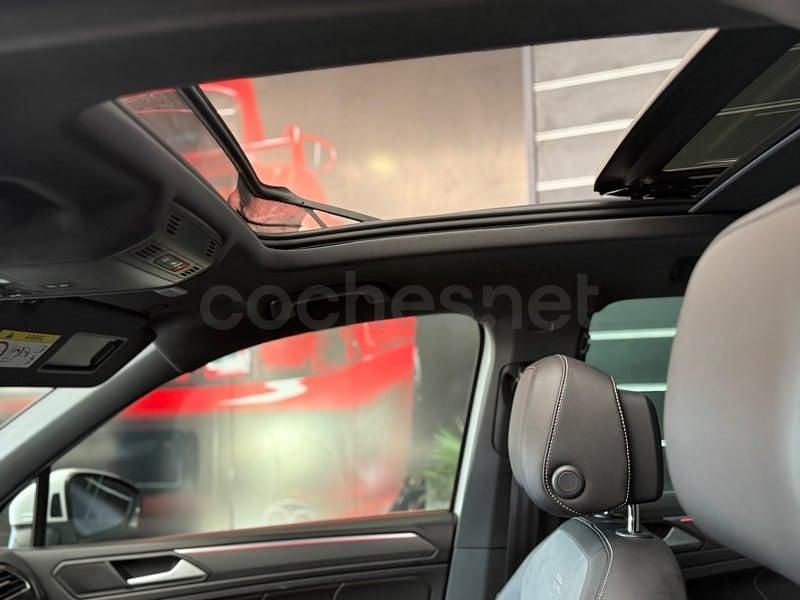 Usado VW Tiguan R-line 150 CV (110 kW) 2022 Blanco SUV