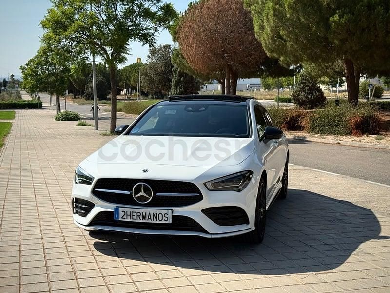 Usado Mercedes CLA250e Shooting Brake 218 CV (160 kW) 2020 Blanco Familiar