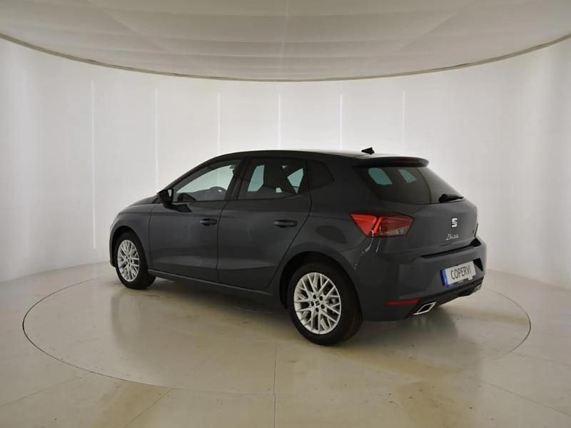 Usado Seat Ibiza FR 115 CV (84 kW) 2025 Gris/plata
