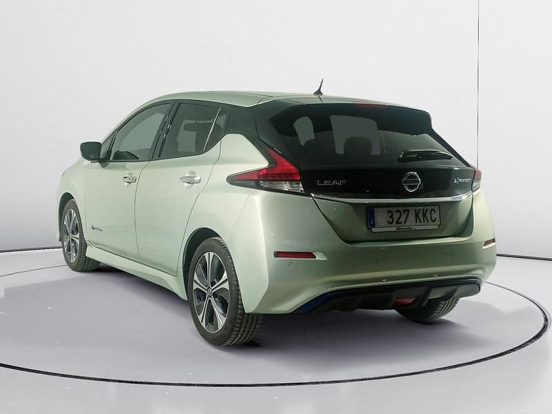 Usado Nissan Leaf N-Connecta 111 kW (151 CV) 2018 Gris Utilitario