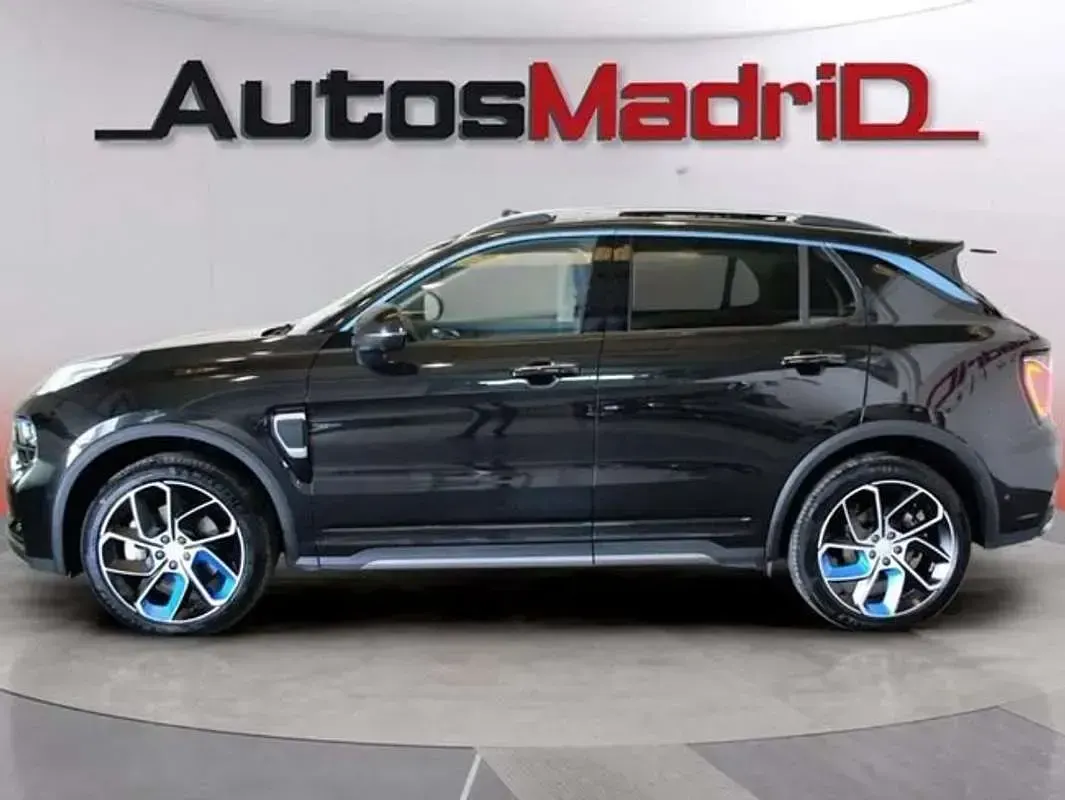 Usado Lynk & Co 01 261 CV (191 kW) 2023 Negro SUV