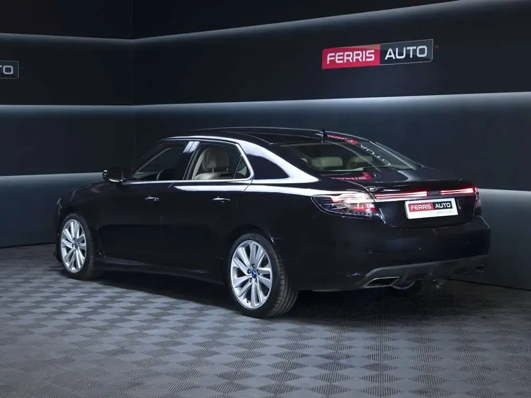 Usado Saab 9-5 Aero 300 CV (220 kW) 2010 Negro Berlina