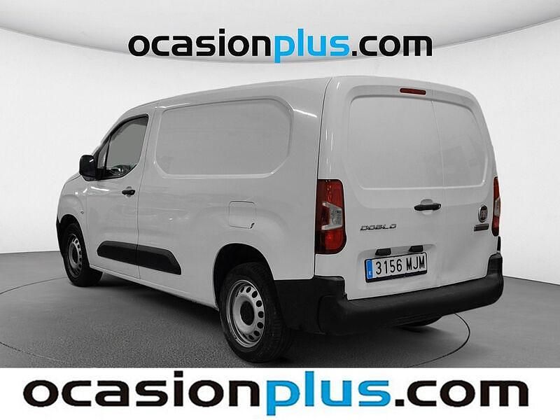 Usado Fiat Doblò 130 CV (95 kW) 2023 Blanco Monovolumen