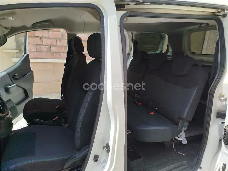 Usado Nissan Evalia 110 CV (80 kW) 2016 Blanco Monovolumen