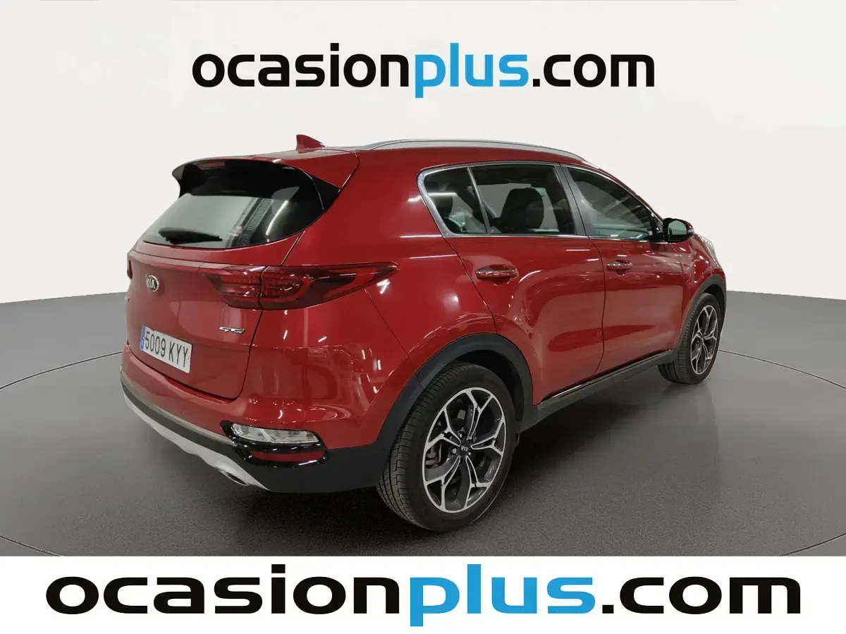 Usado Kia Sportage GT-Line 136 CV (100 kW) 2019 Rojo SUV