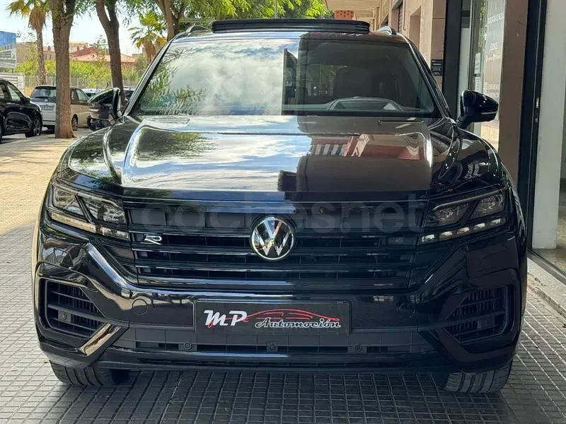 Usado VW Touareg R 462 CV (339 kW) 2021 Negro SUV