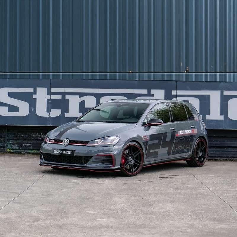 Usado VW Golf VII GTI 290 CV (213 kW) 2019 Gris Utilitario