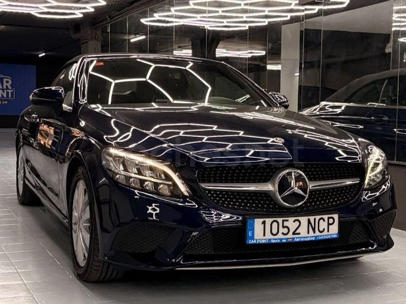 Käytetty Mercedes C220 194 HP (142 kW) 2019 Sininen Avoauto