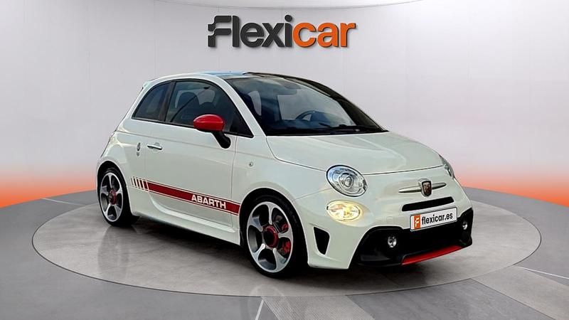 Usado Abarth 595 Turismo 165 CV (121 kW) 2019 Blanco Utilitario