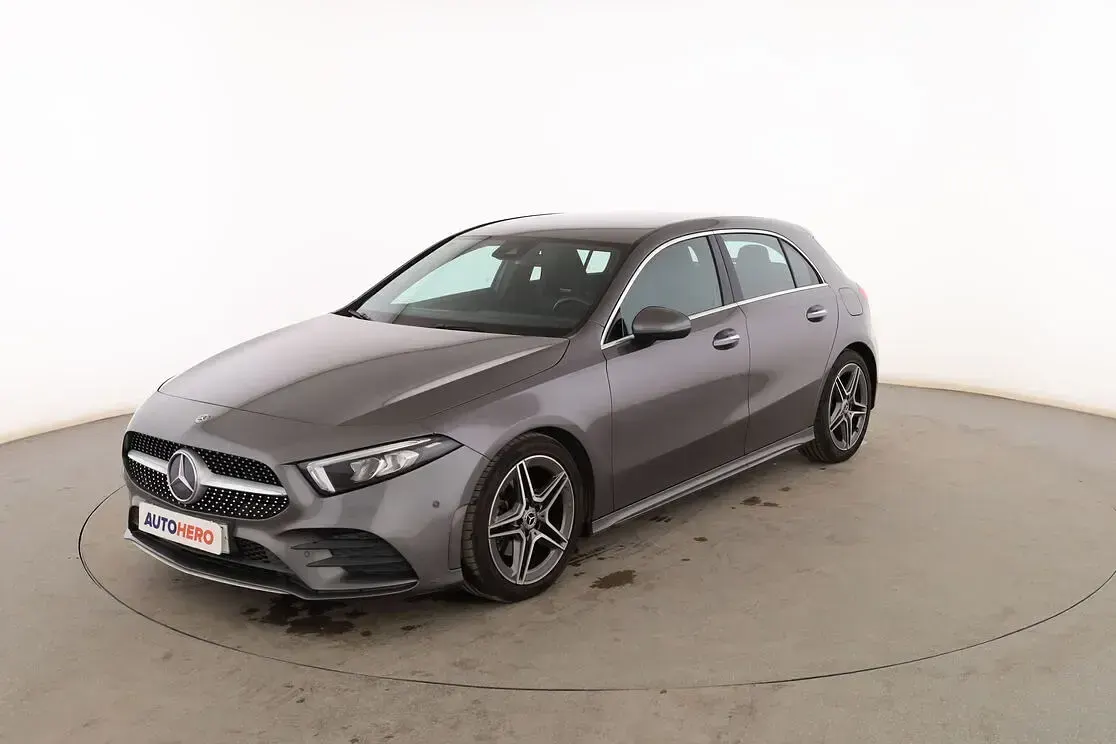 Usado Mercedes A180 115 CV (84 kW) 2018 Berlina
