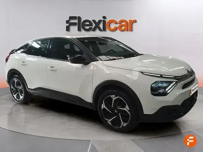 Usado Citroën C4 Feel 130 CV (95 kW) 2023 Blanco SUV