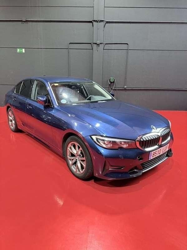 Usado BMW 318 Shadowline 150 CV (110 kW) 2020 Azul Berlina