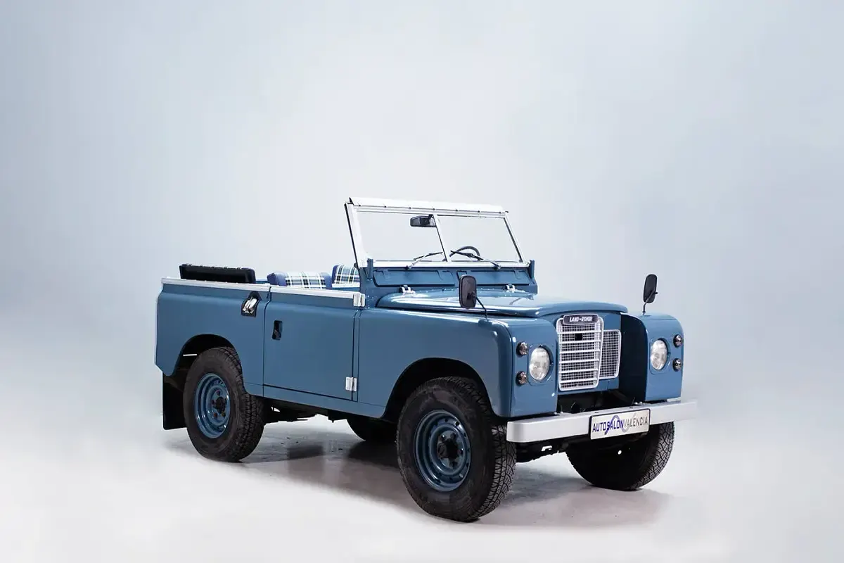 Usado Land Rover 88 77 CV (56 kW) 1980 Azul SUV