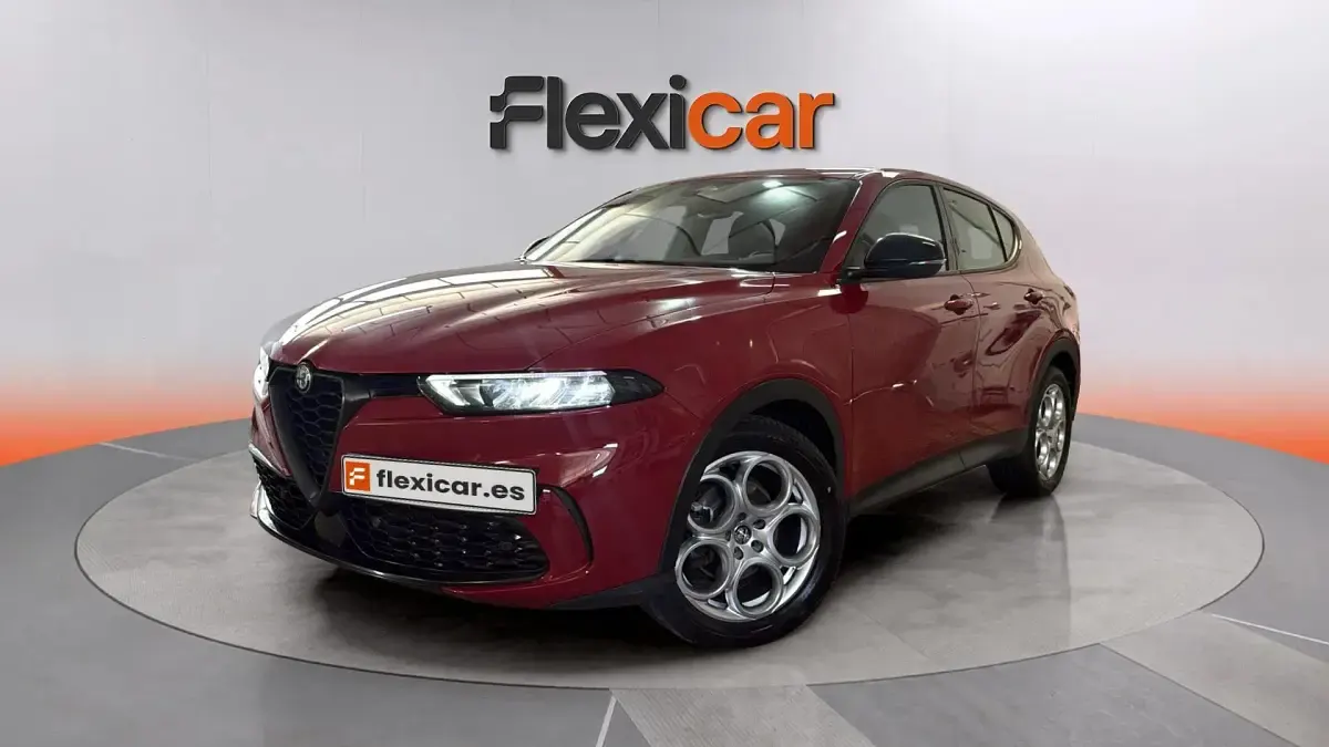 Usado Alfa Romeo Tonale Sprint 131 CV (96 kW) 2023 Granate SUV