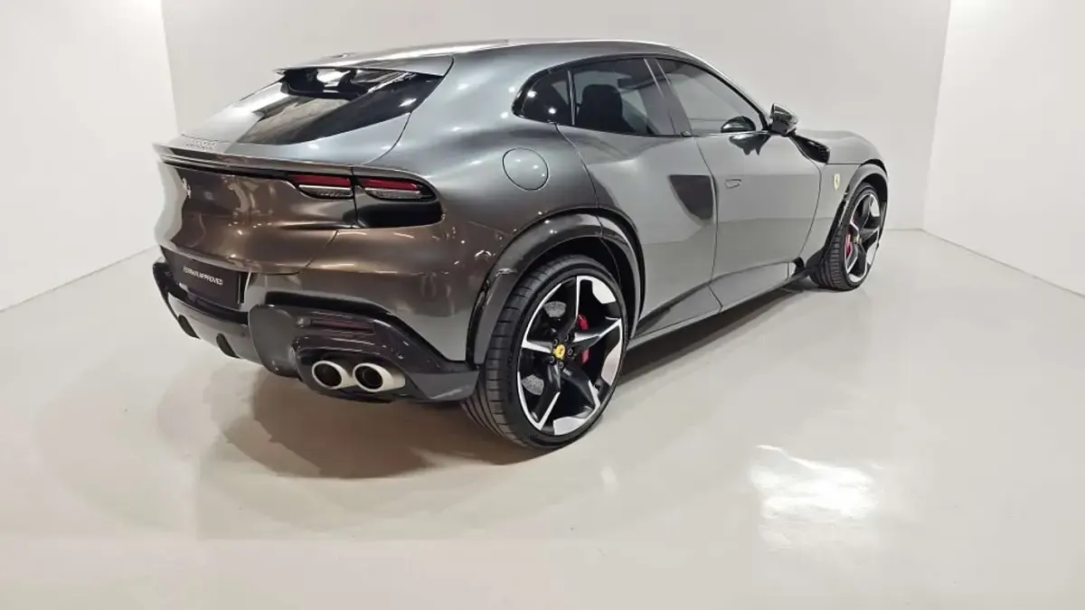 Usado Ferrari Purosangue 725 CV (533 kW) 2025 Gris SUV