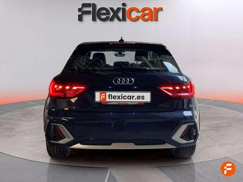 Usado Audi A1 Premium 116 CV (85 kW) 2020 Azul Berlina