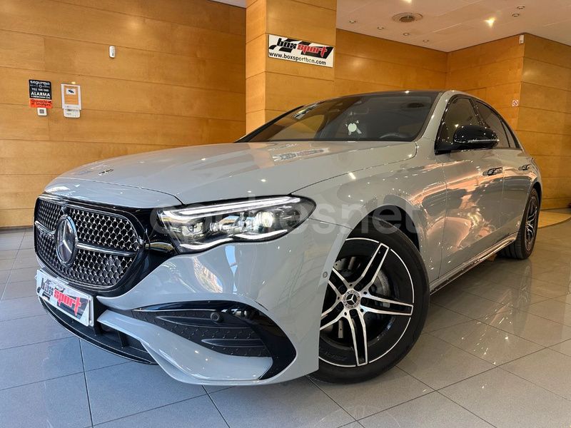Gris Usado 2024 Mercedes E220 Berlina | 75.900 € - Imagen 1/4