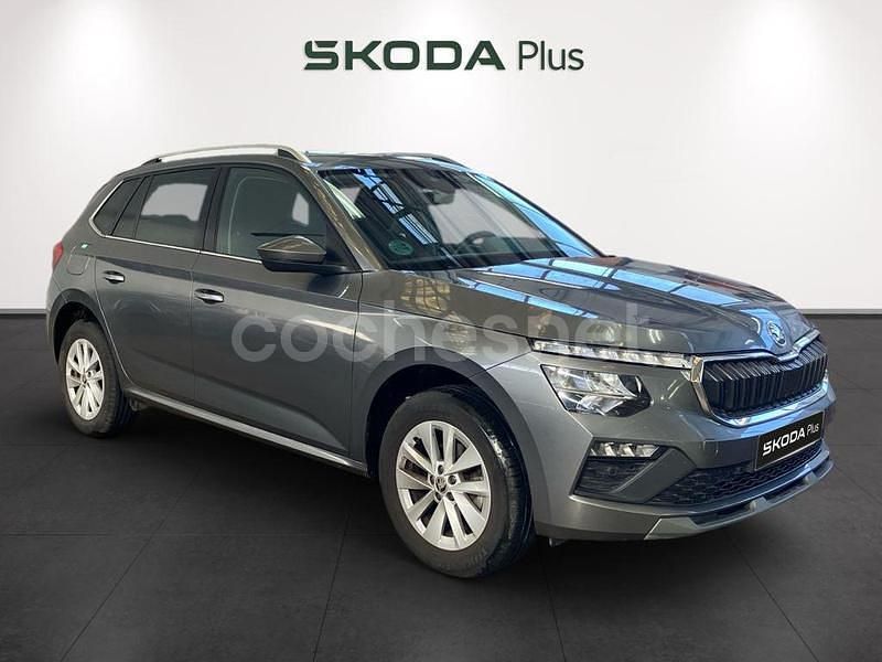 Gris Usado 2024 Skoda Kamiq Selection SUV | 19.990 € (Precio justo) - Imagen 1/4