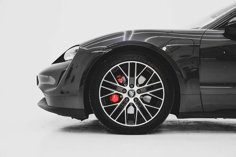 Usado Porsche Taycan 4S 389 kW (530 CV) 2020 Gris Berlina