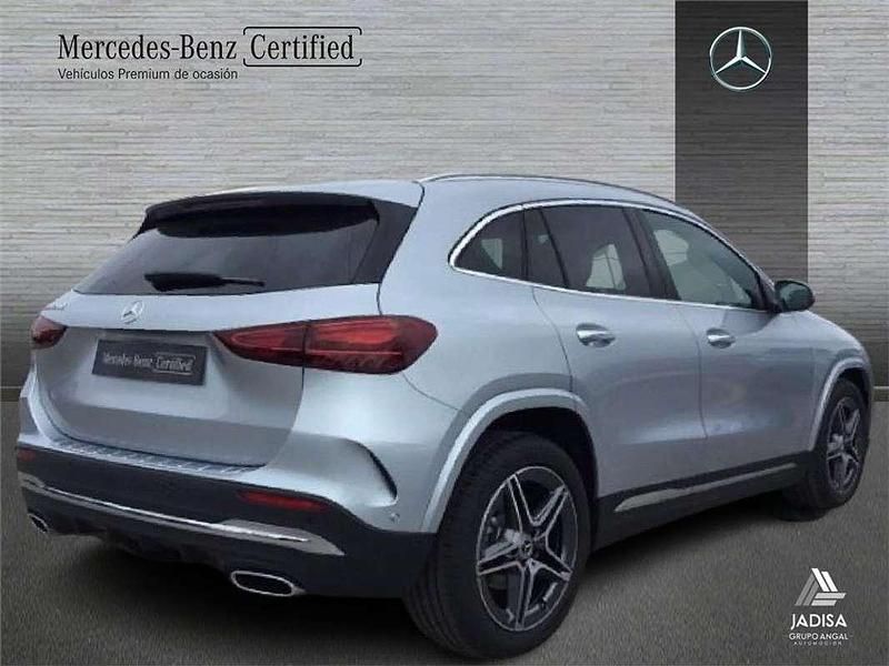 Usado Mercedes GLA200 163 CV (119 kW) 2025 SUV