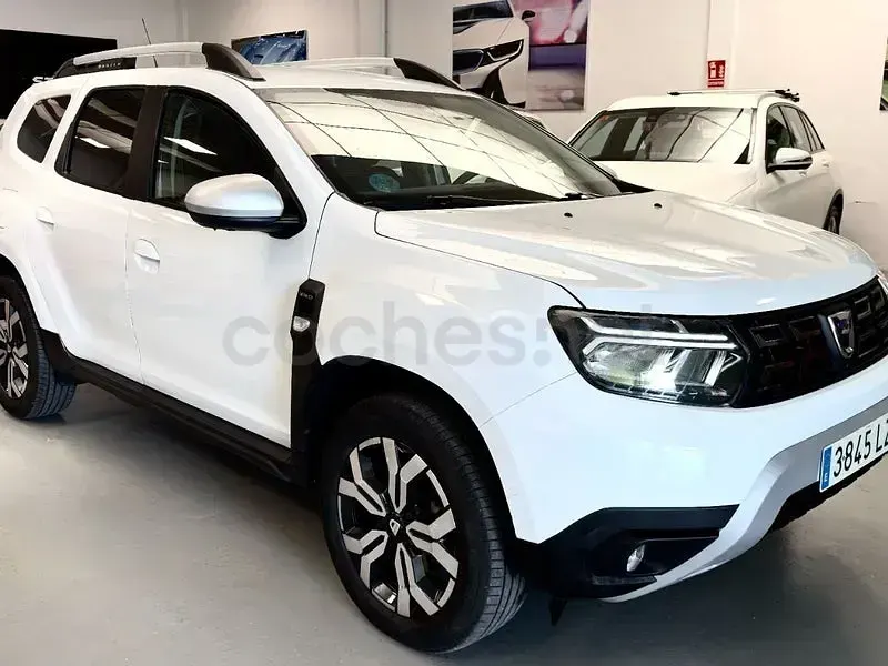 Usado Dacia Duster Prestige 115 CV (84 kW) 2022 Blanco SUV
