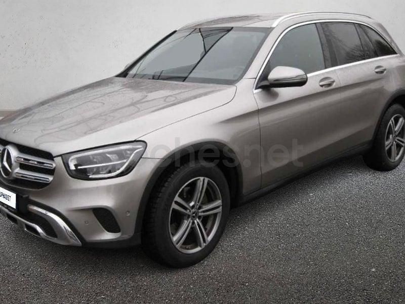 Usado Mercedes GLC220 194 HP (142 kW) 2021 Cinzento SUV