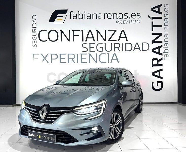Usado Renault Mégane IV Zen 115 CV (84 kW) 2021 Gris / plata Berlina
