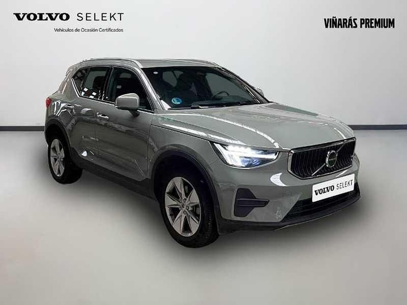 Usado Volvo XC40 Core 163 CV (119 kW) 2025 Verde SUV